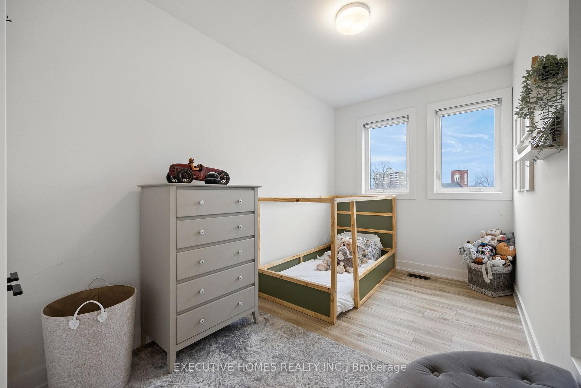 31 King George Road photo 22