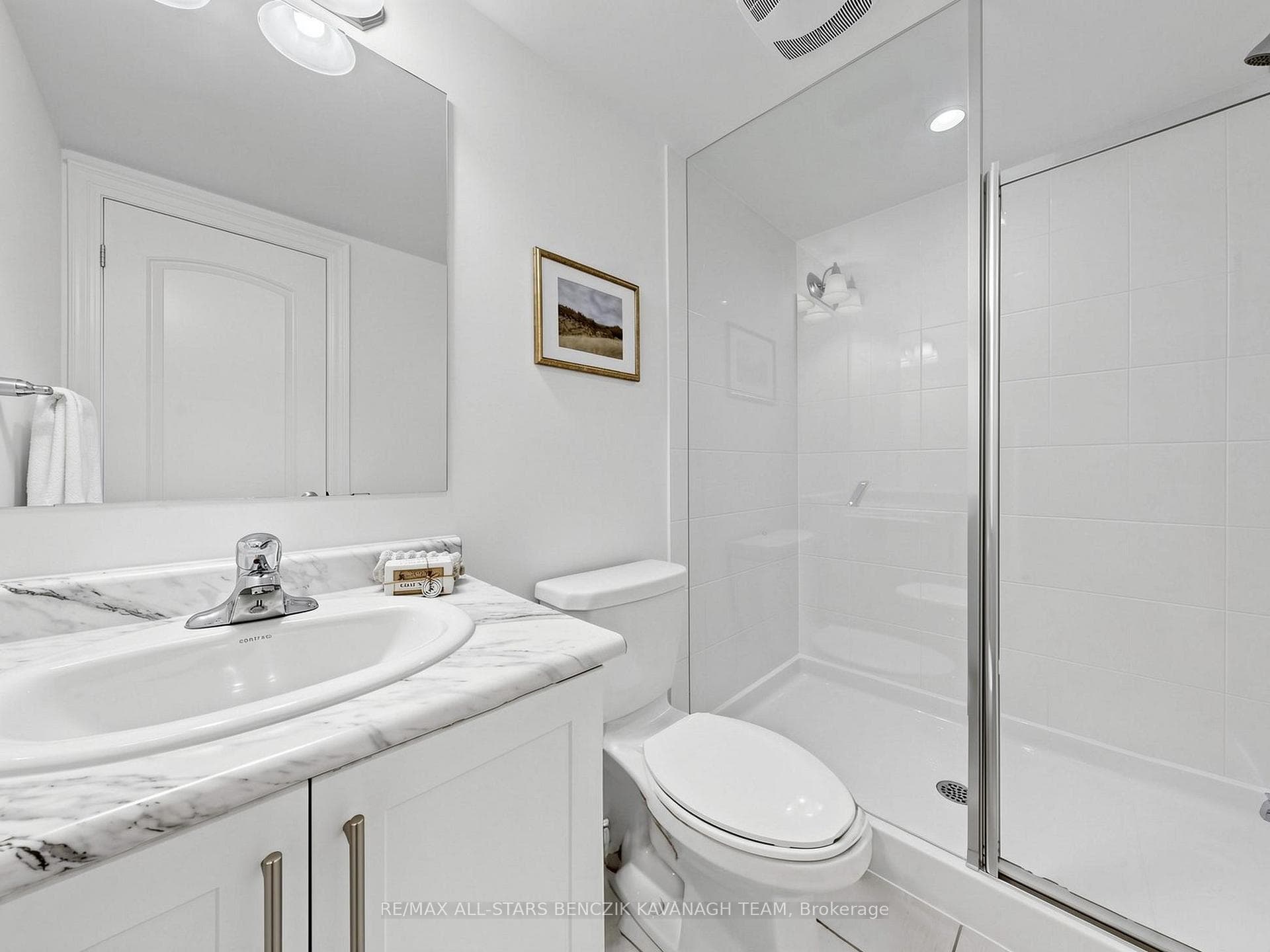 22 Baker Hill Boulevard photo 5