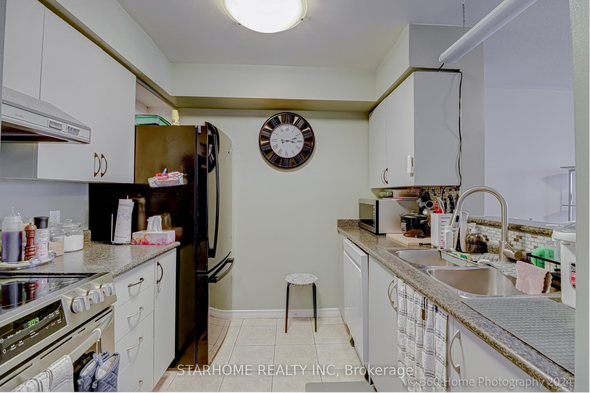 99 Sunrise Drive photo 10