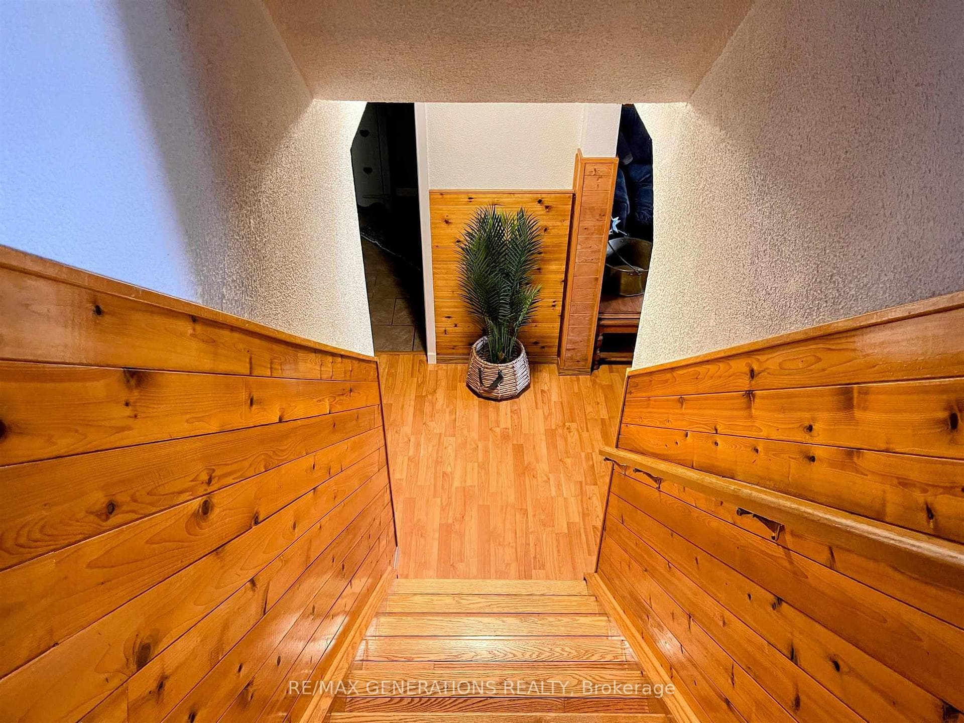 28 Michano Drive photo 21