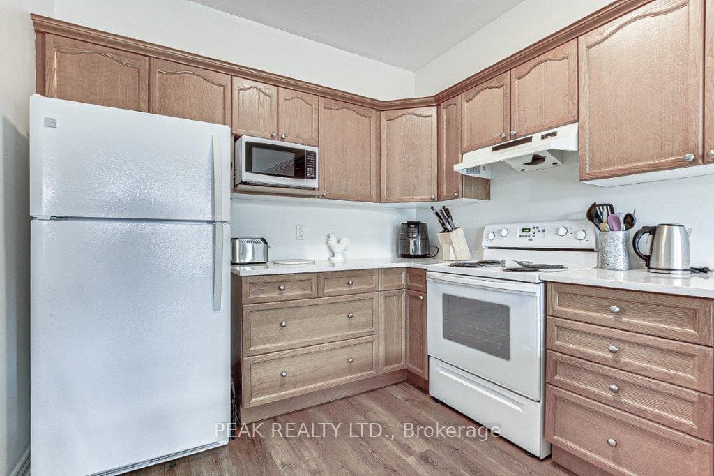 2025 Meadowgate Boulevard Unit 185 photo 13