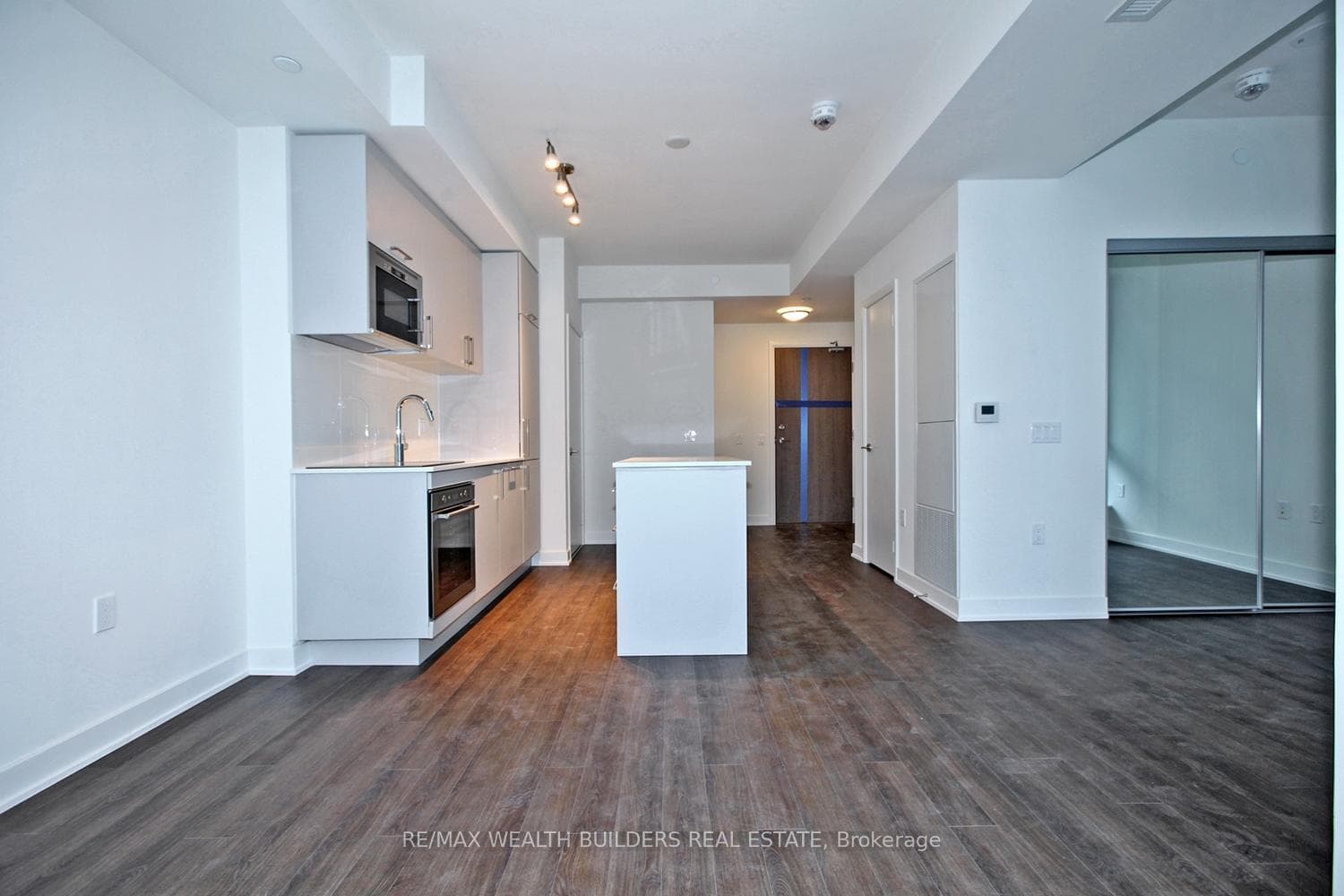 576 Front Street Unit 1510E photo 9