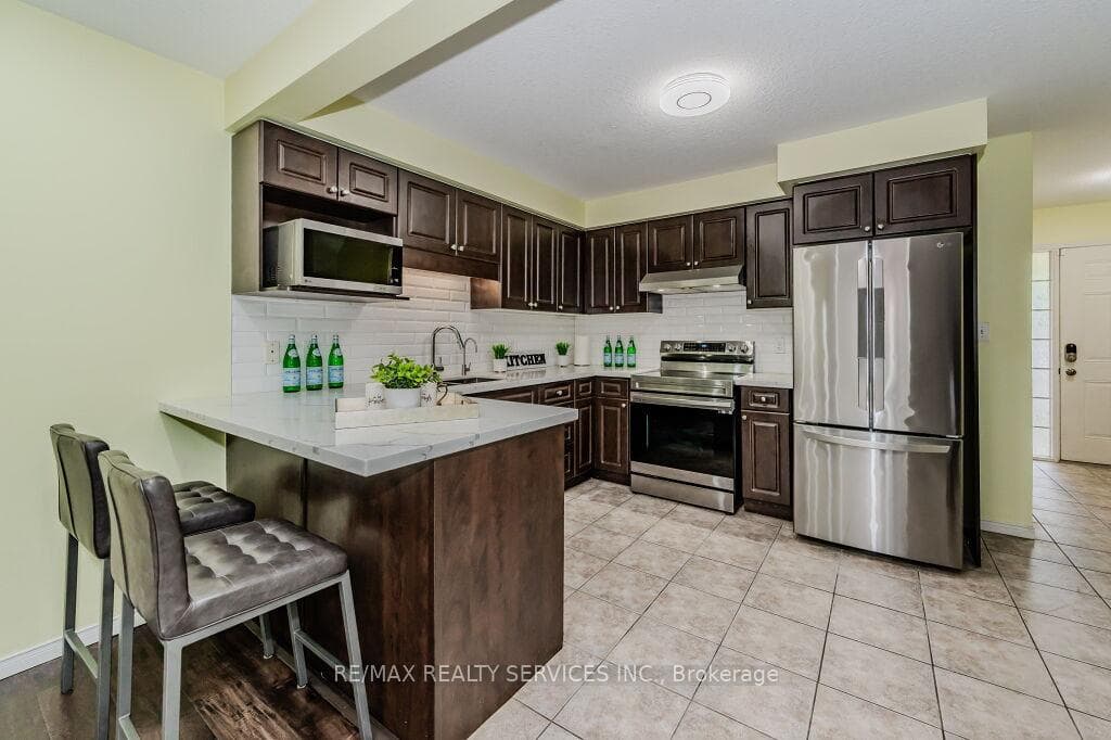 42 Fallowfield Drive Unit 13 photo 11