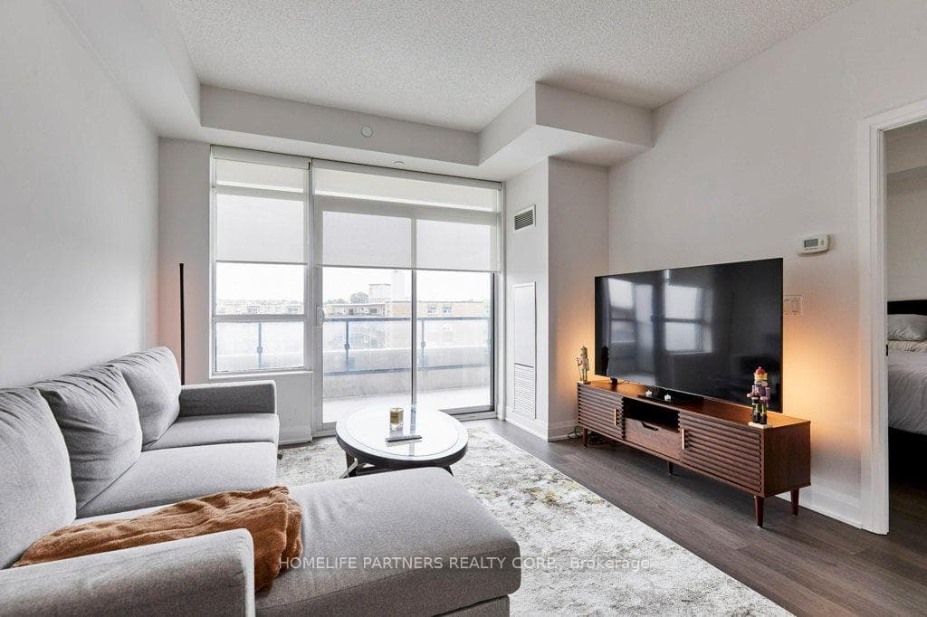 35 Fontenay Court Unit 601 photo 12