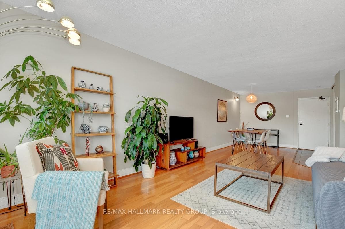 40 Landry Street Unit 201 photo 6