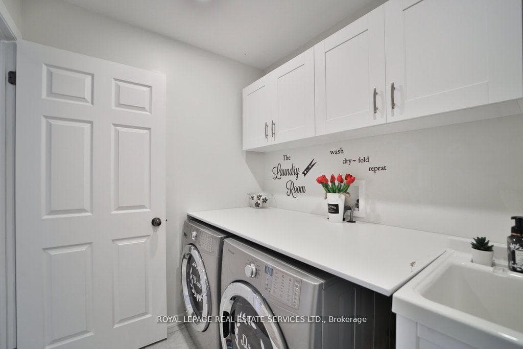 15 Mcallistar Drive photo 31