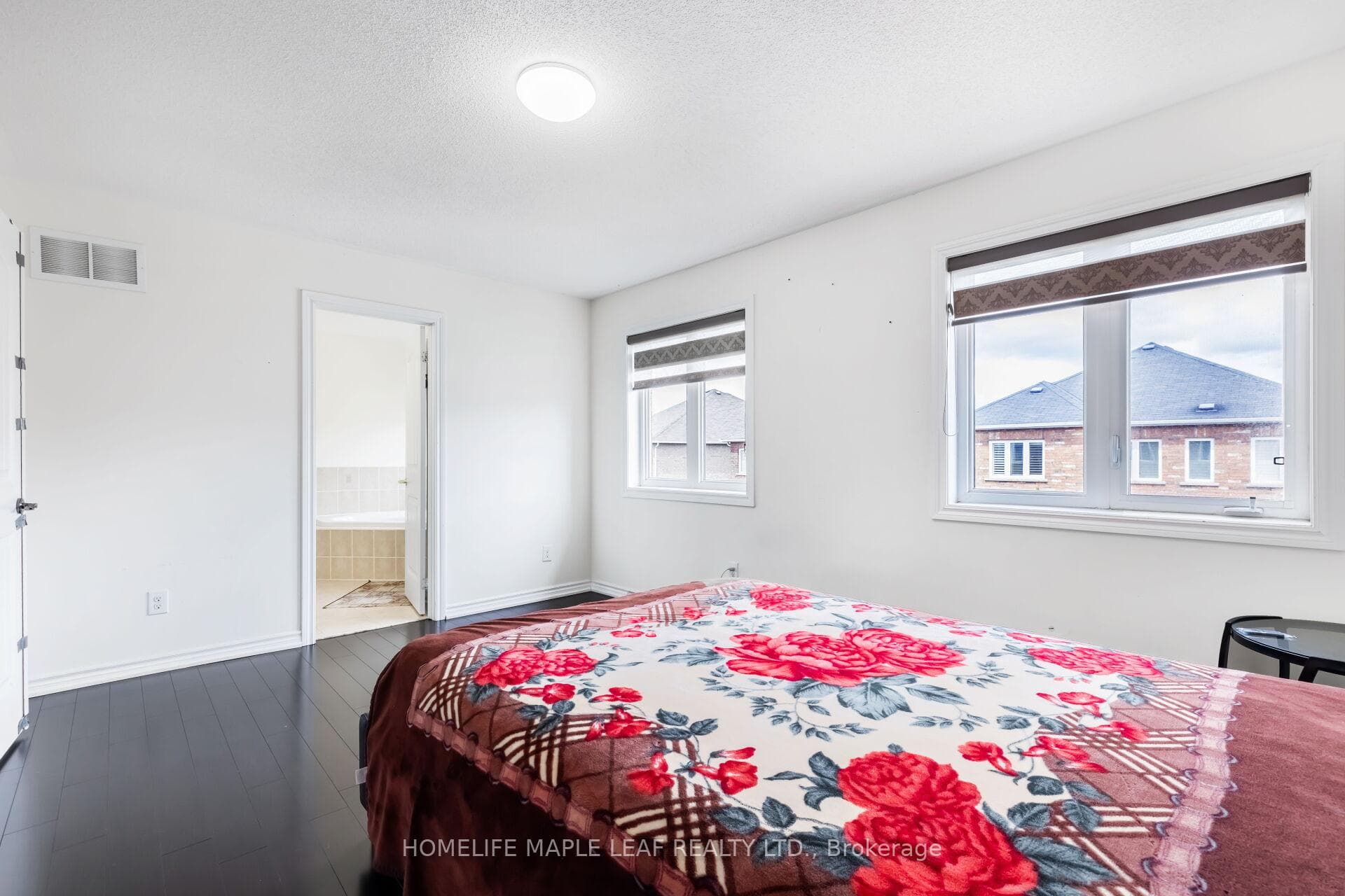 385 Mountainash Road photo 20