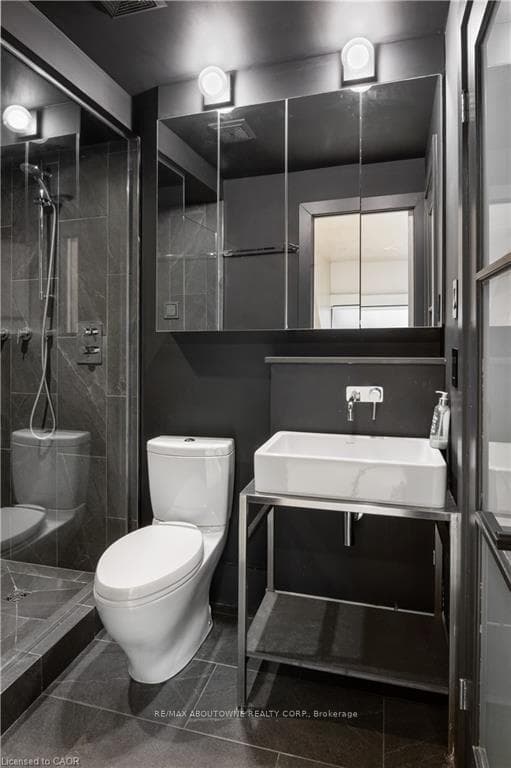 676 Richmond Street Unit 105 photo 9