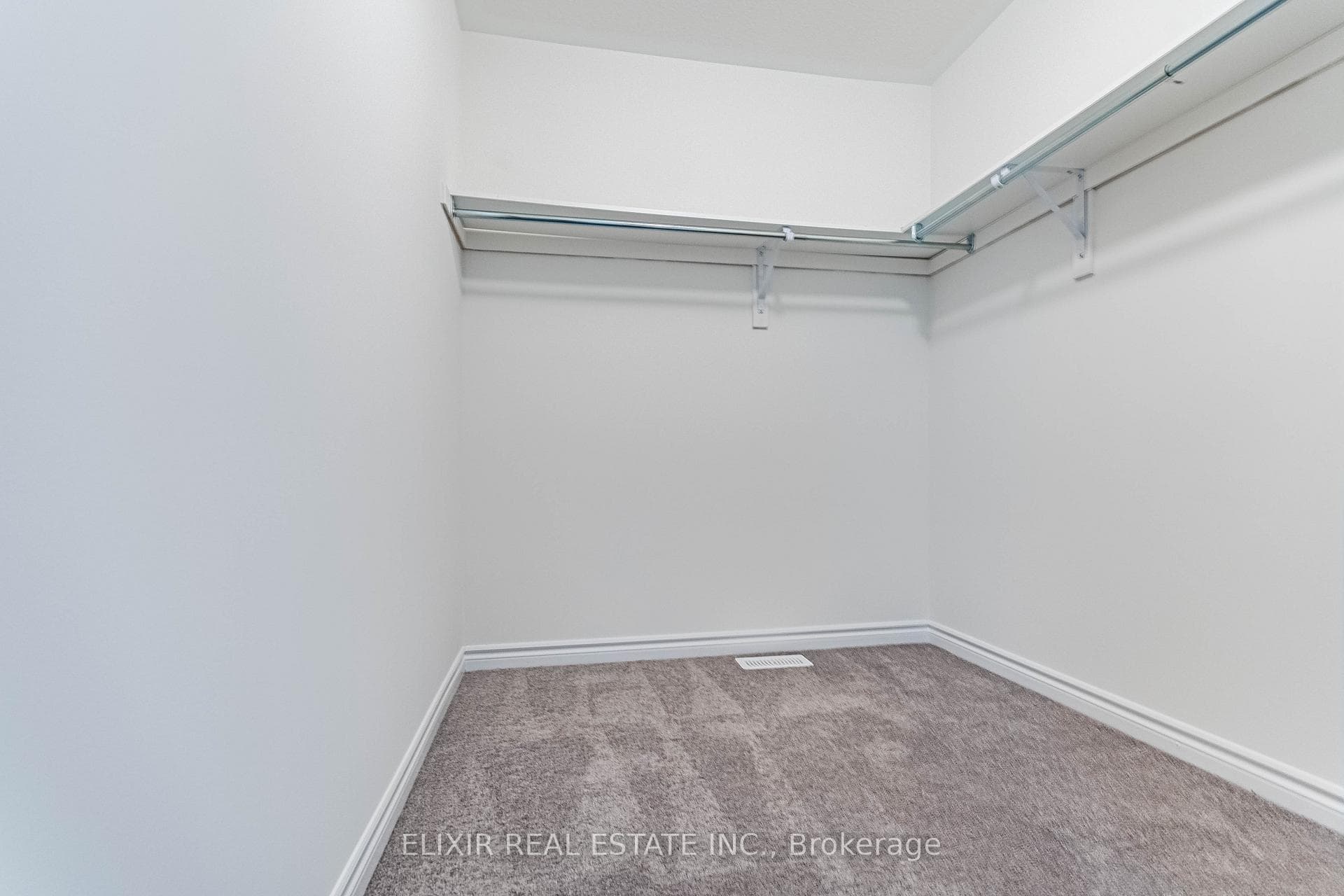 11 Brewis Street photo 23