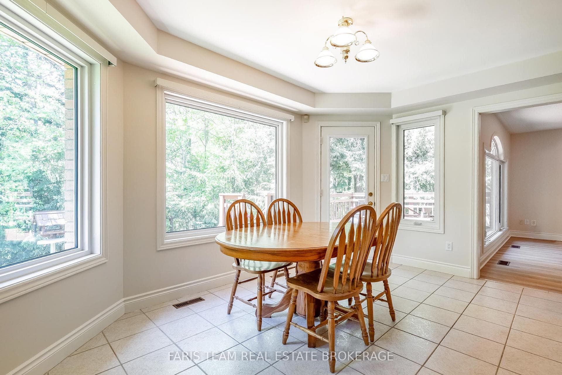 2088 Wilkinson Street photo 11