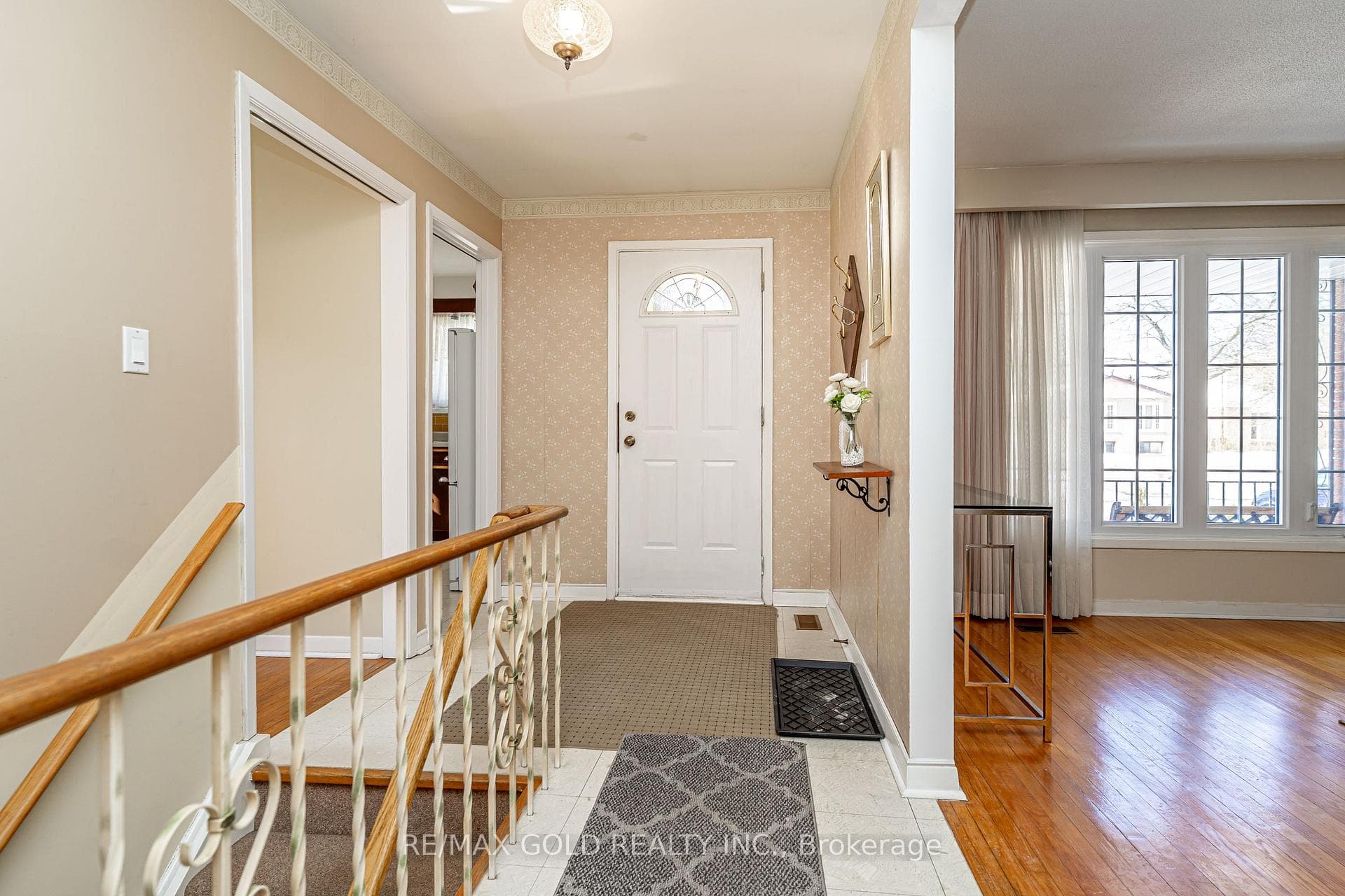 11 Edgebrook Crescent photo 6