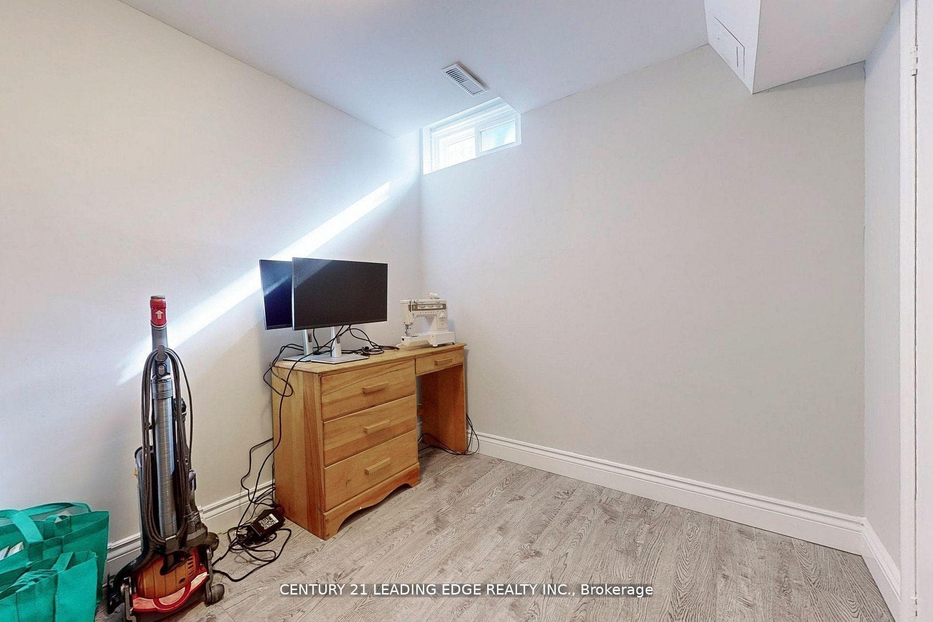 28 LADY BOWER Crescent photo 27
