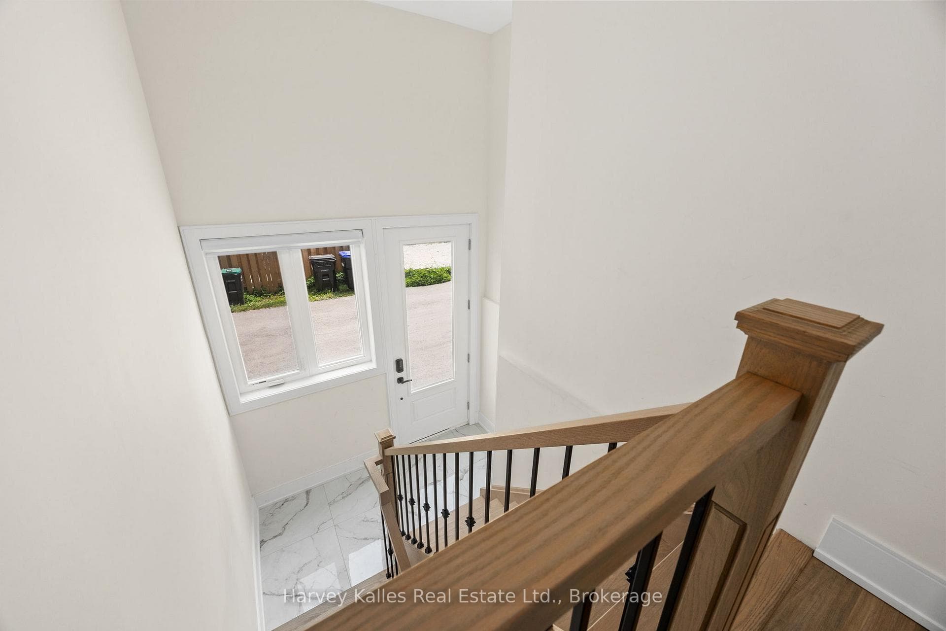 Entrance Foyer to driveway