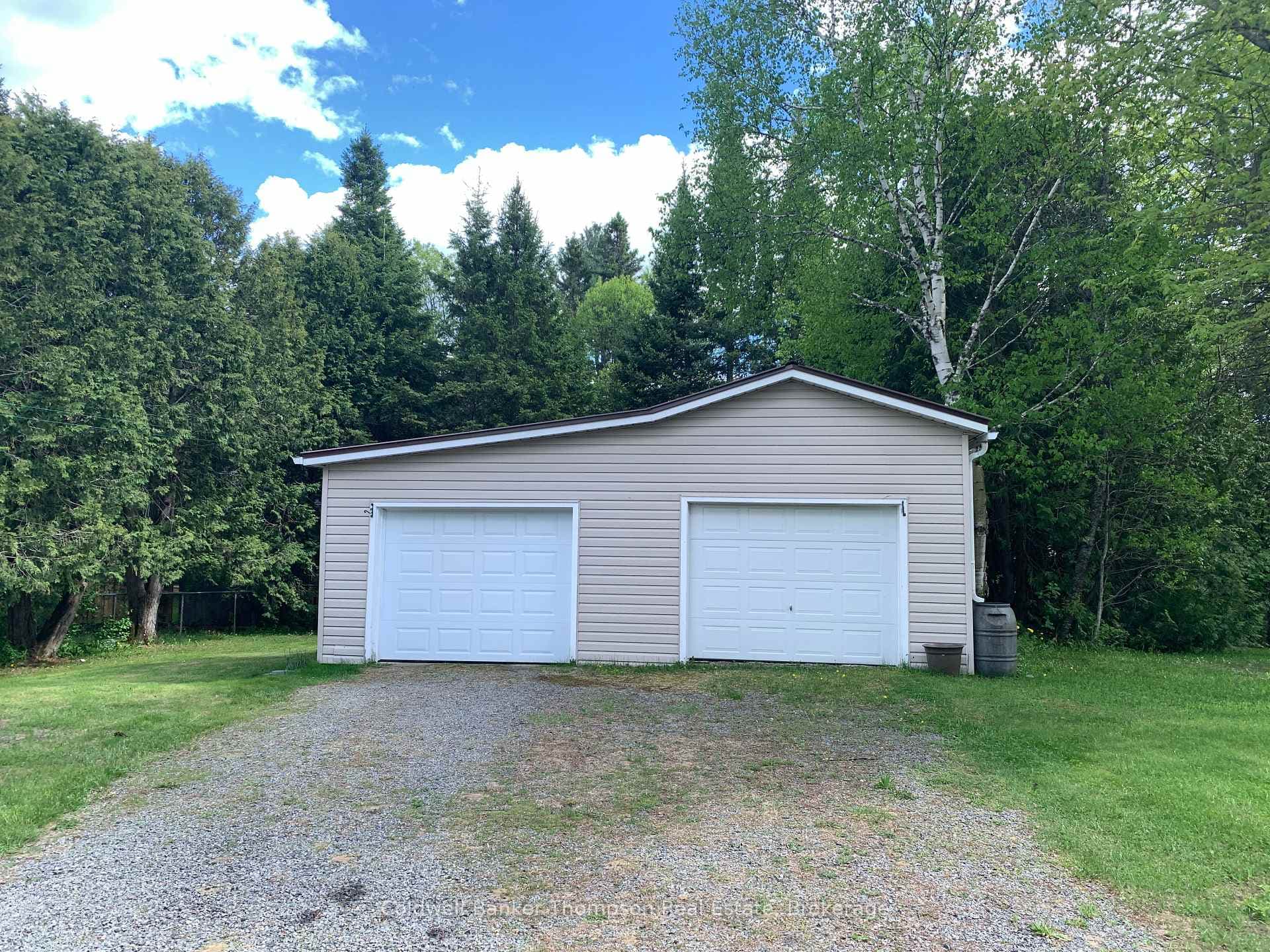14X 16 + 14X22 Detached Garage