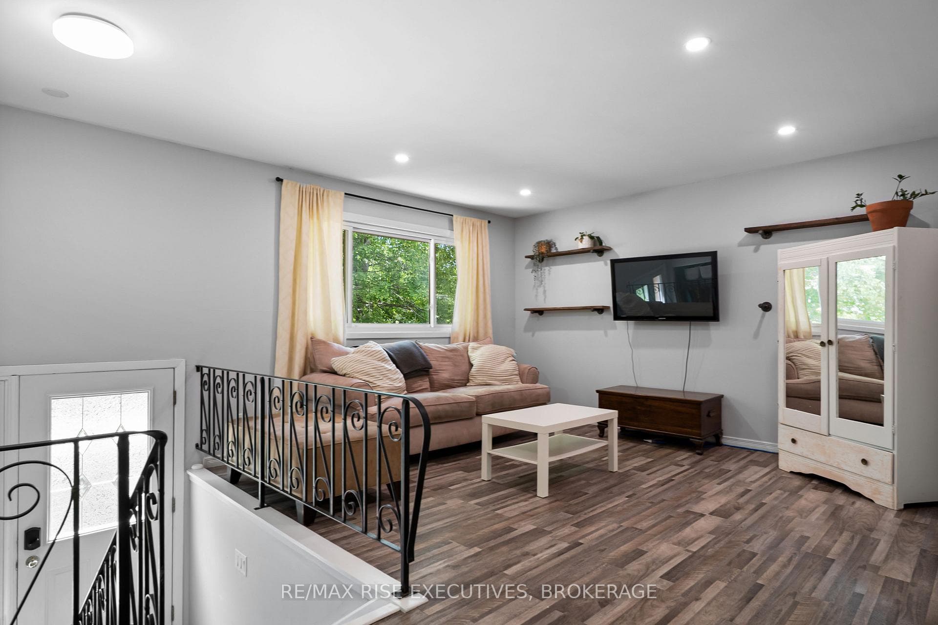 3326 Van Order Road photo 8
