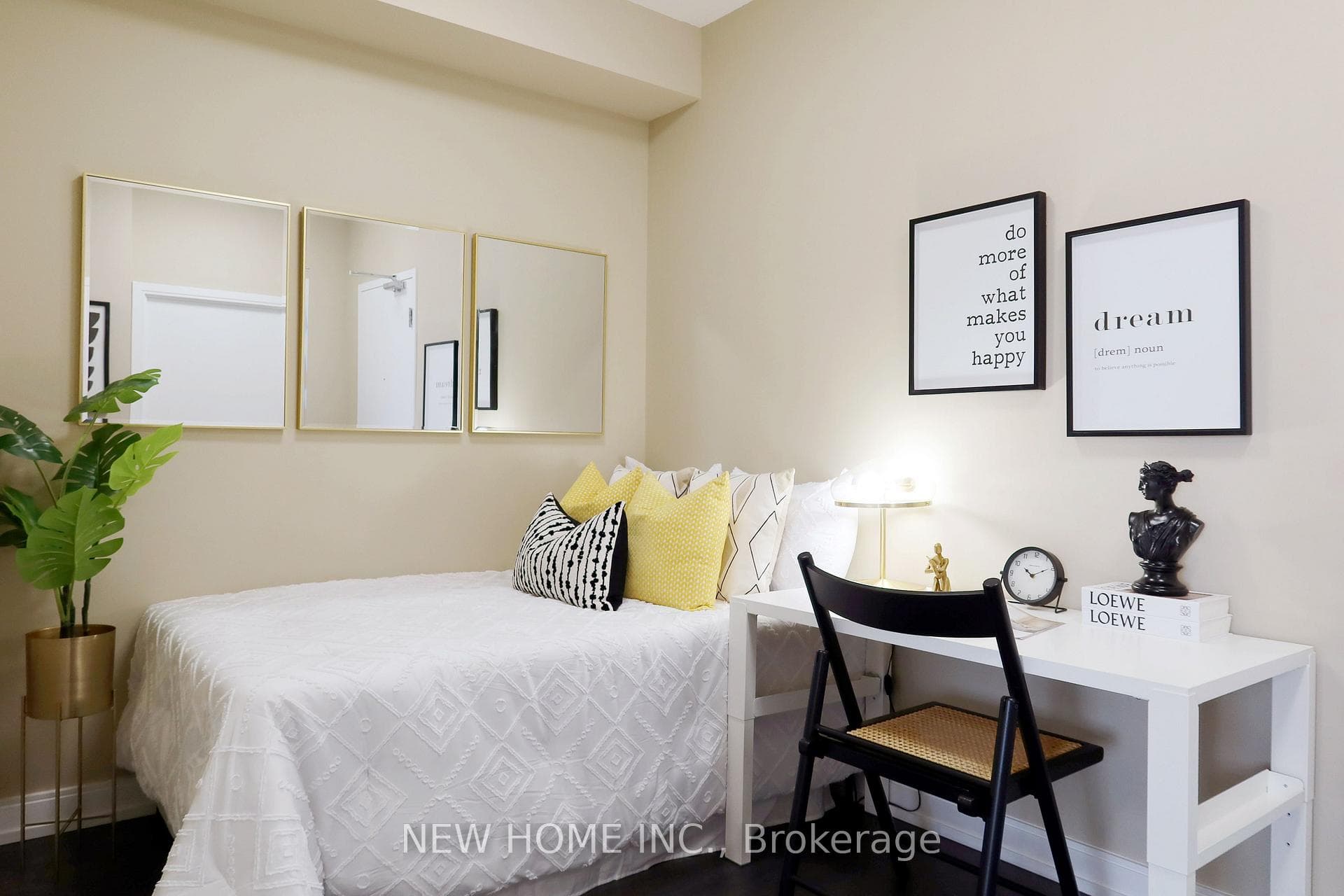 540 Bur Oak Avenue Unit 330 photo 13