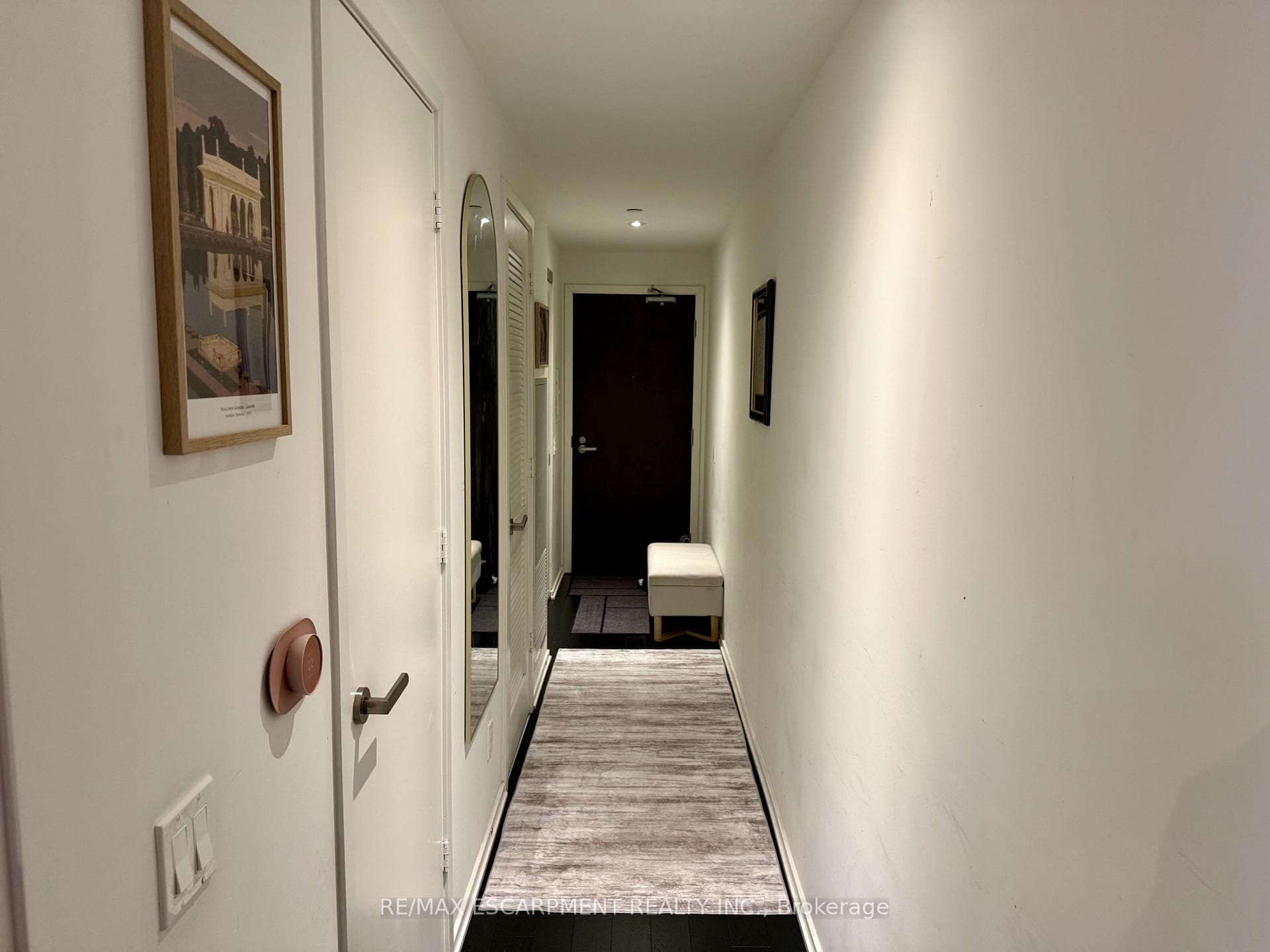 16 bonnycastle Street Unit 2702 photo 4