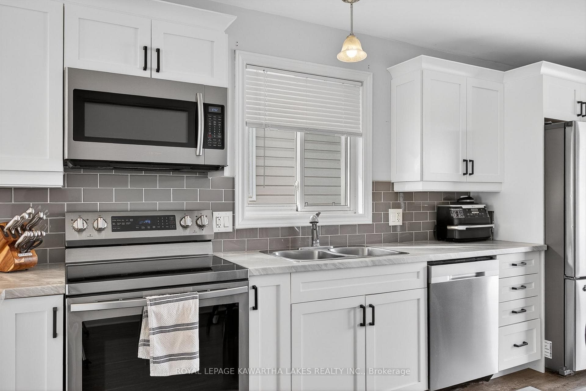 124 Mary Street photo 10