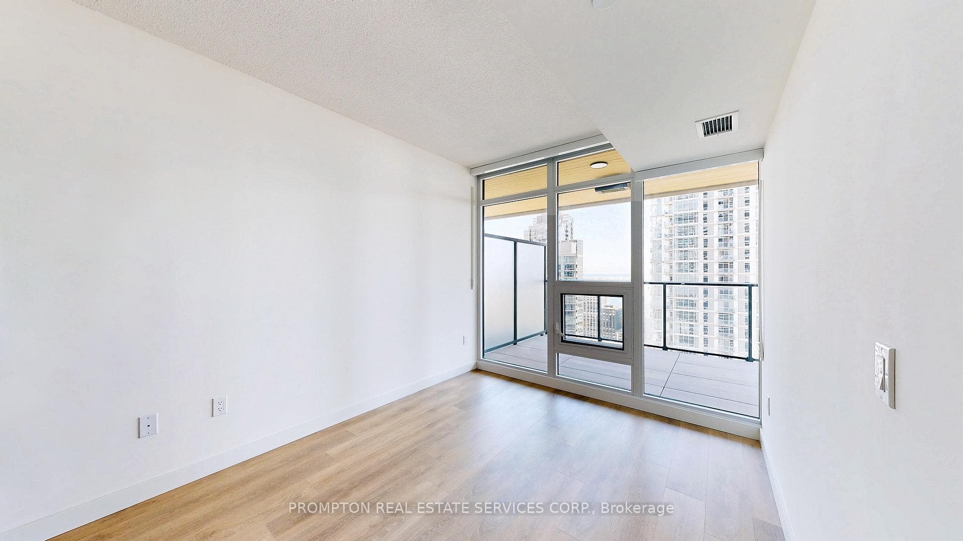 1 Concord Cityplace Way Unit 5608 photo 11