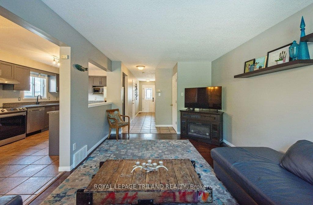 174 Jensen Road photo 11