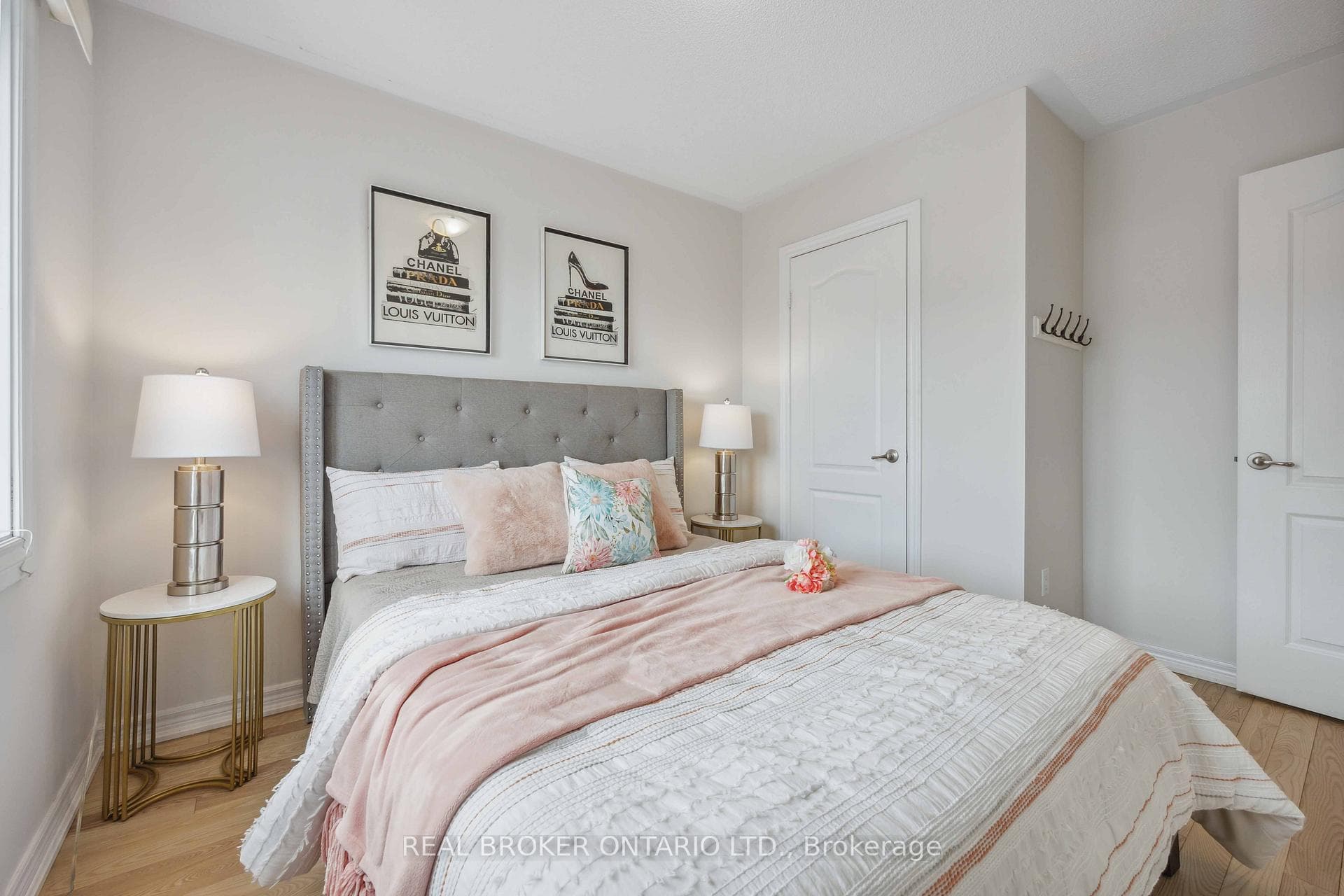 255 Shaftsbury Avenue Unit 66 photo 35