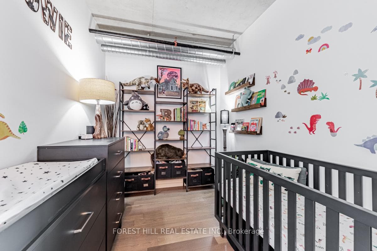 170 Bayview Avenue Unit 406 photo 13