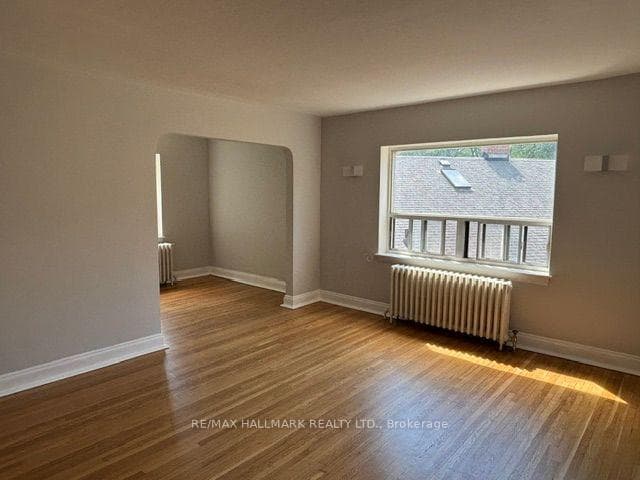 111 Oriole Parkway Unit 306 photo 3