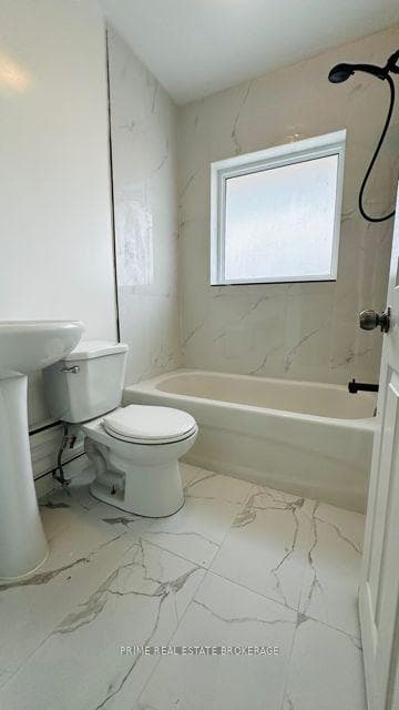359 Hilton Avenue Unit 1 photo 7