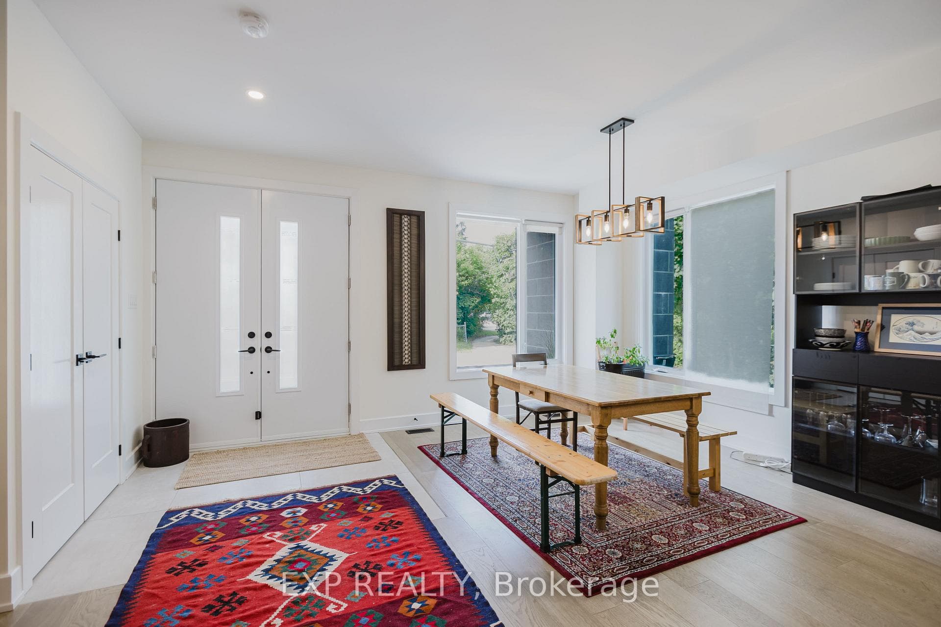 62 COLUMBUS Avenue Unit A photo 4