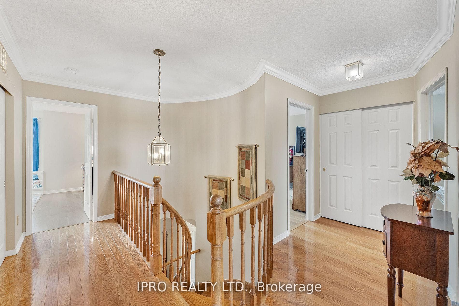 62 Newgreen Crescent photo 15