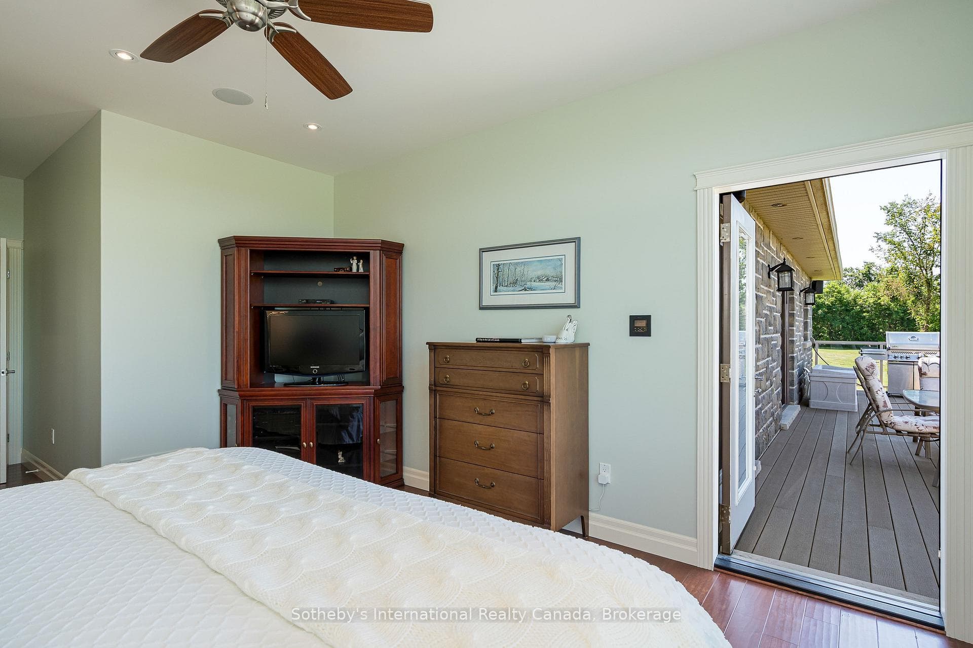 46 SYDENHAM Trail photo 22