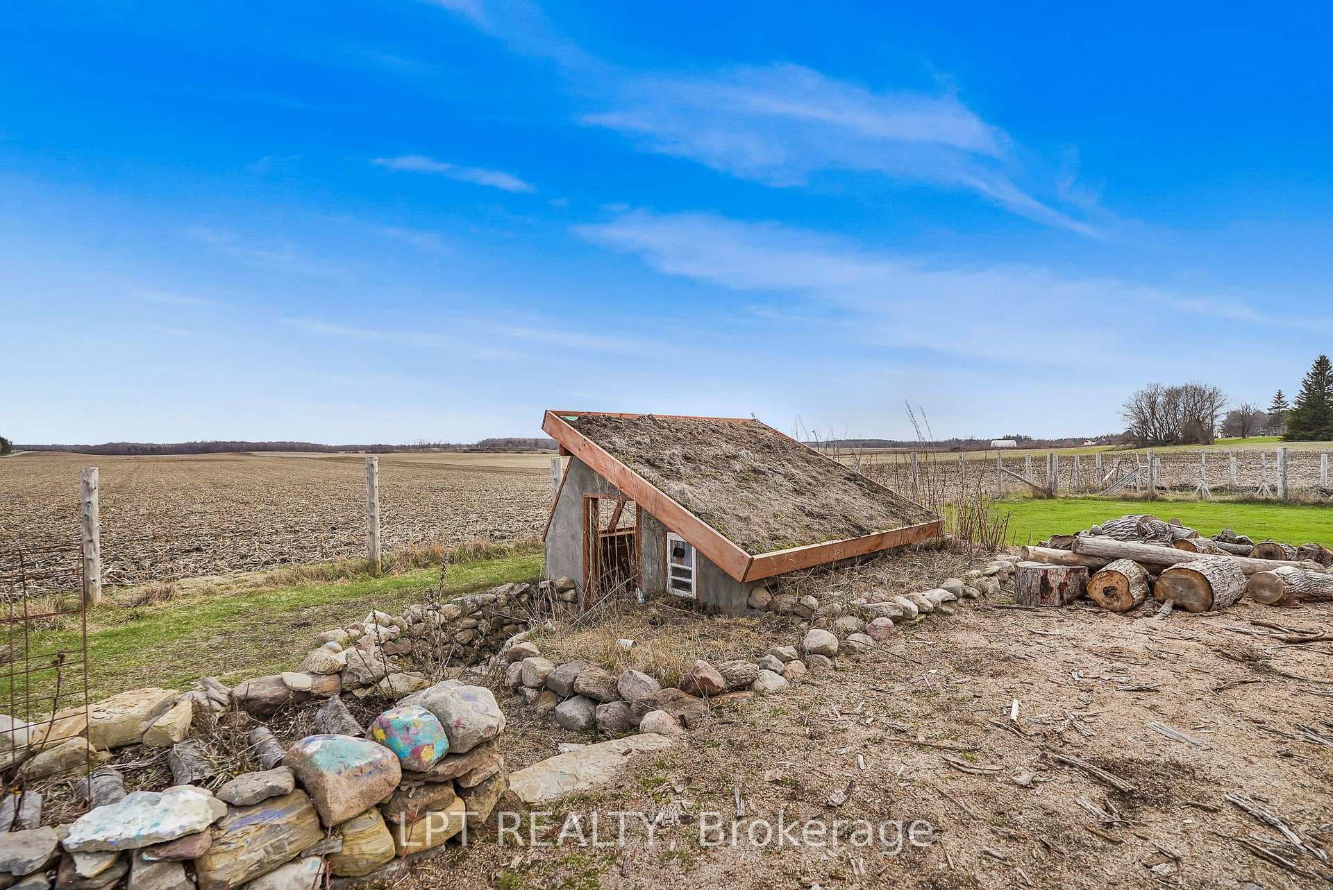 21630 Laggan-Glenelg Road photo 34