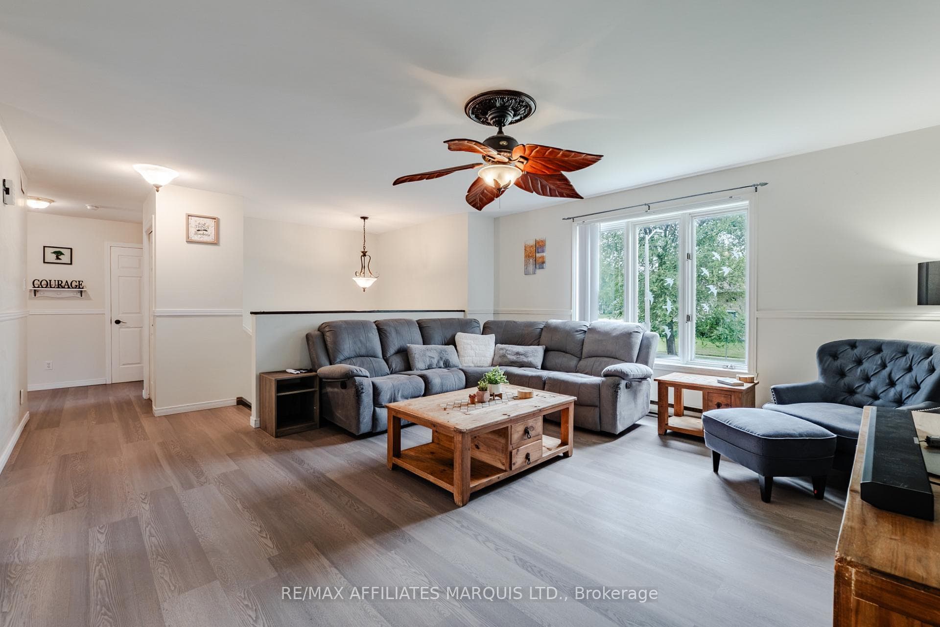700 Lynn Street photo 6