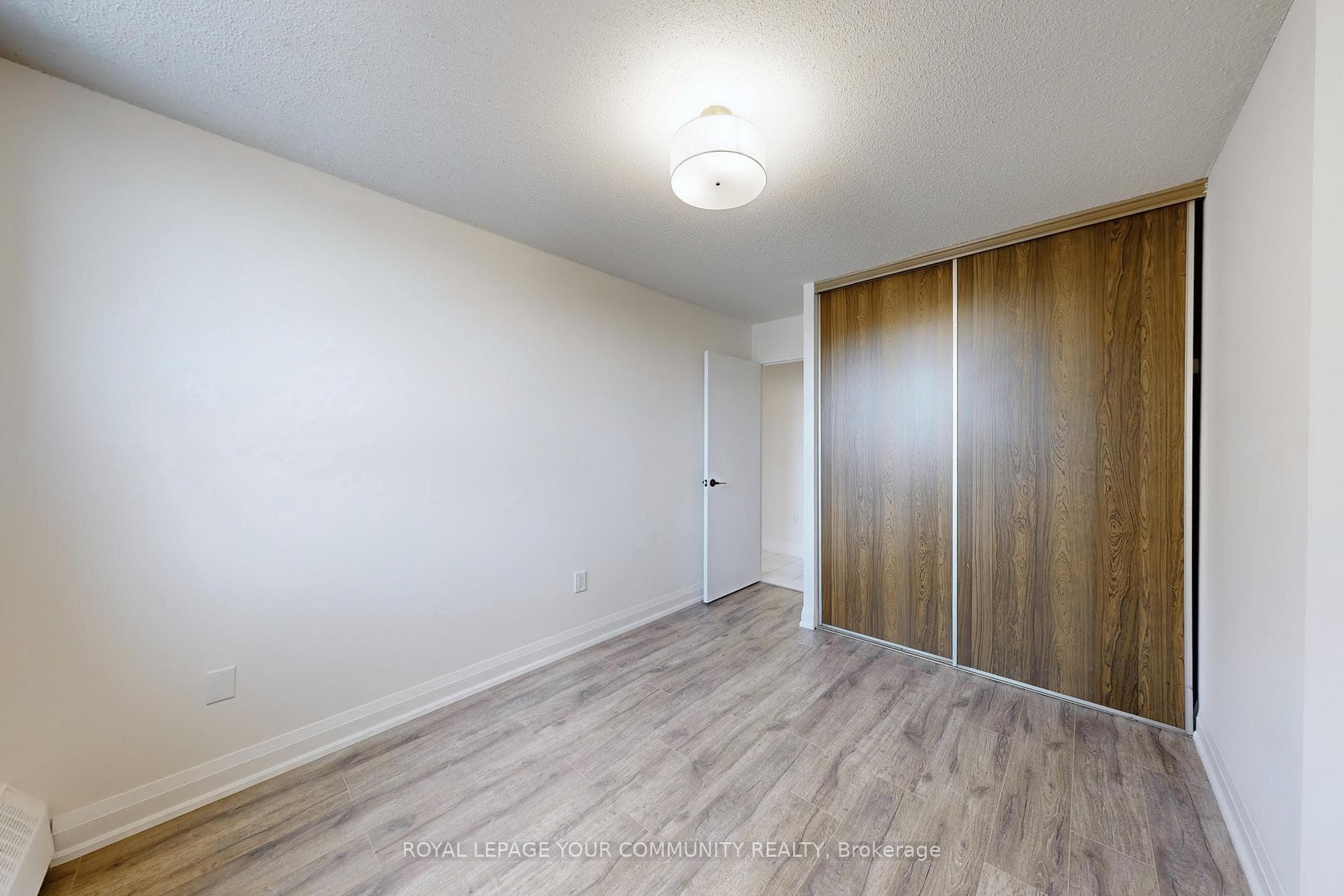 180 Dudley Avenue Unit 211 photo 25