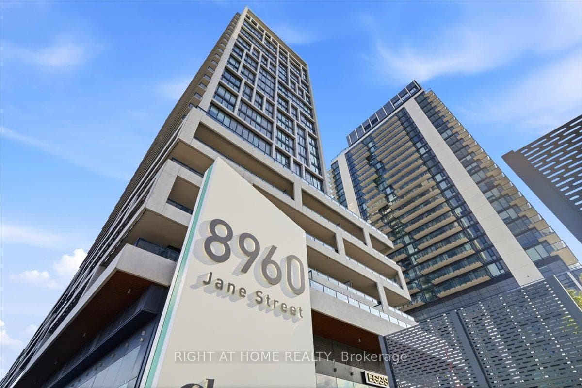 8960 Jane Street Unit 910 photo 1