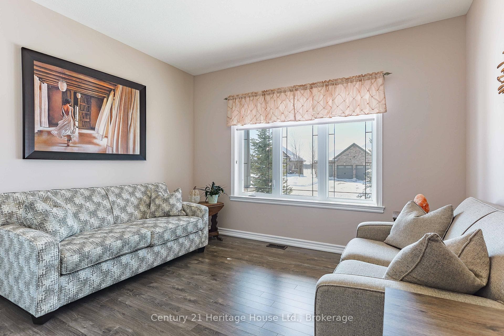 103 Lam Boulevard photo 14