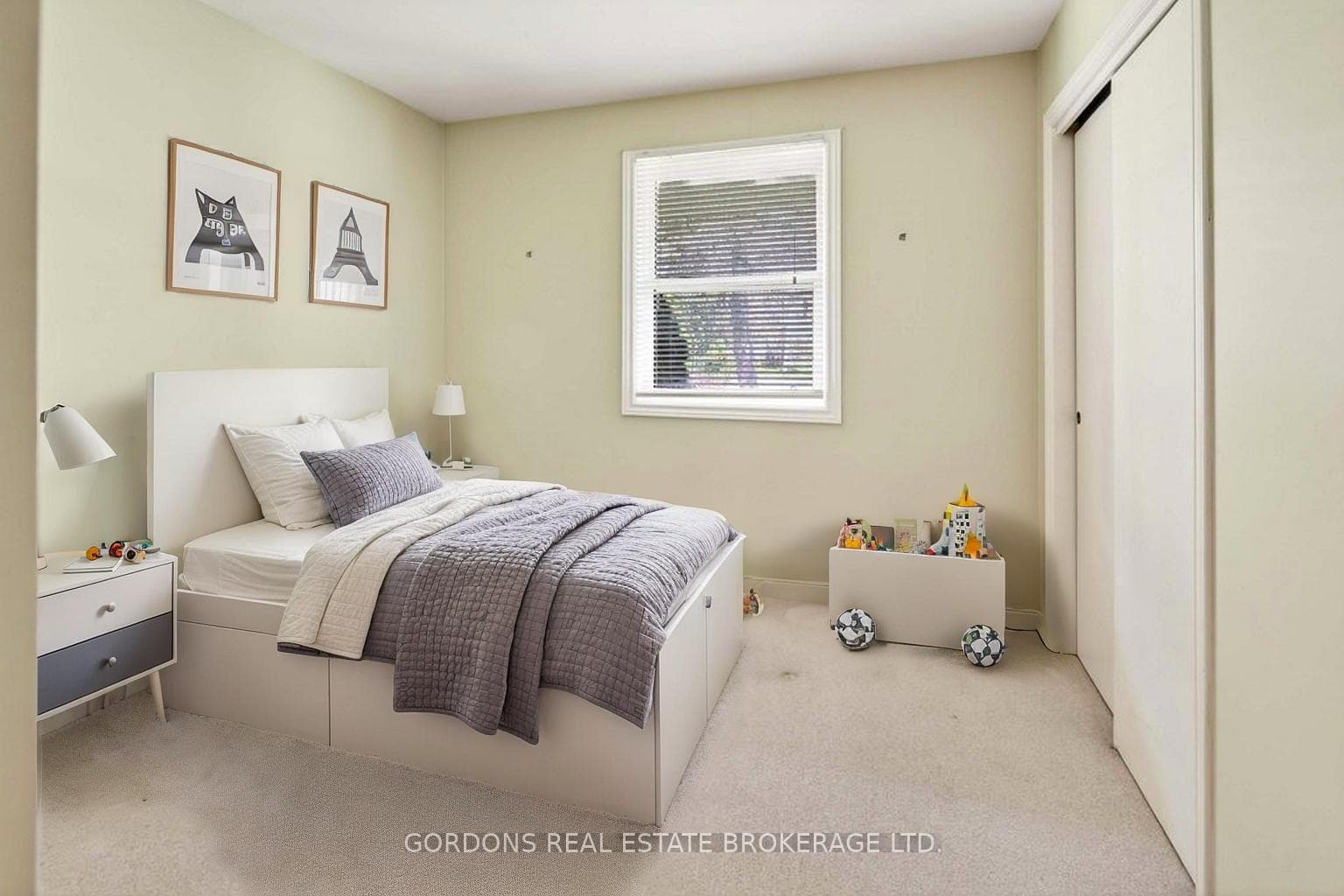 1380 Sunnyside Road photo 37