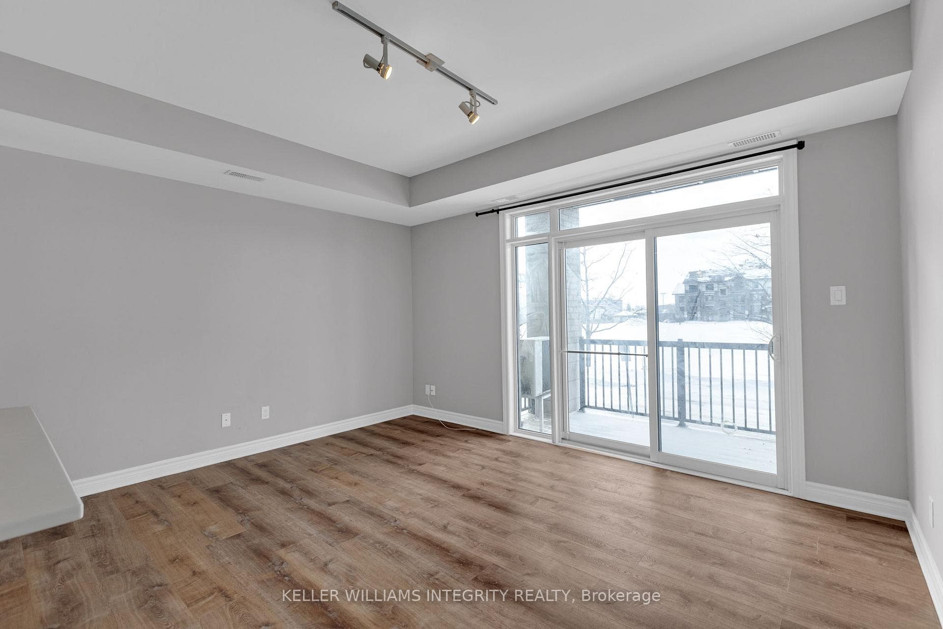 805 Beauparc Private N/A Unit 206 photo 11
