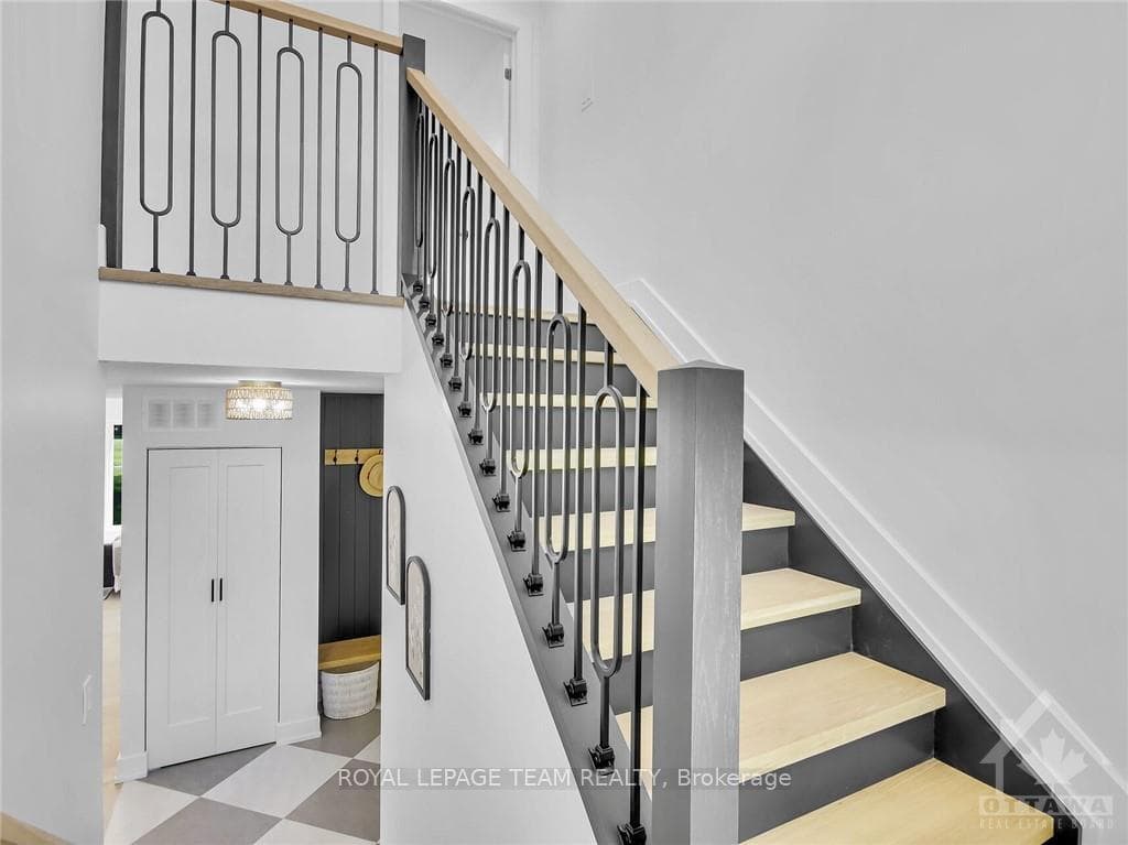 6527 BUNKER Road photo 19