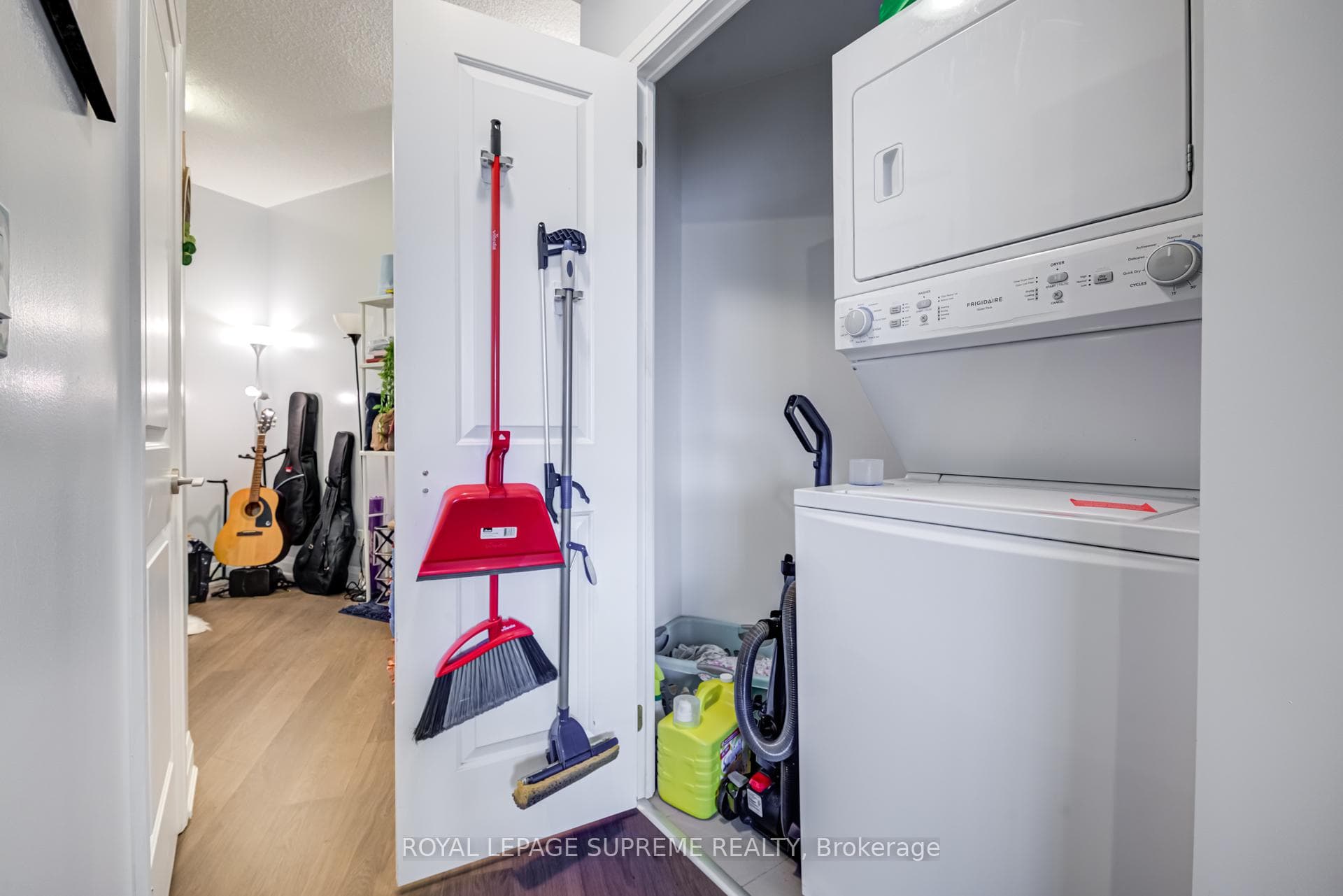 25 Fontenay Court Unit 1406 photo 23