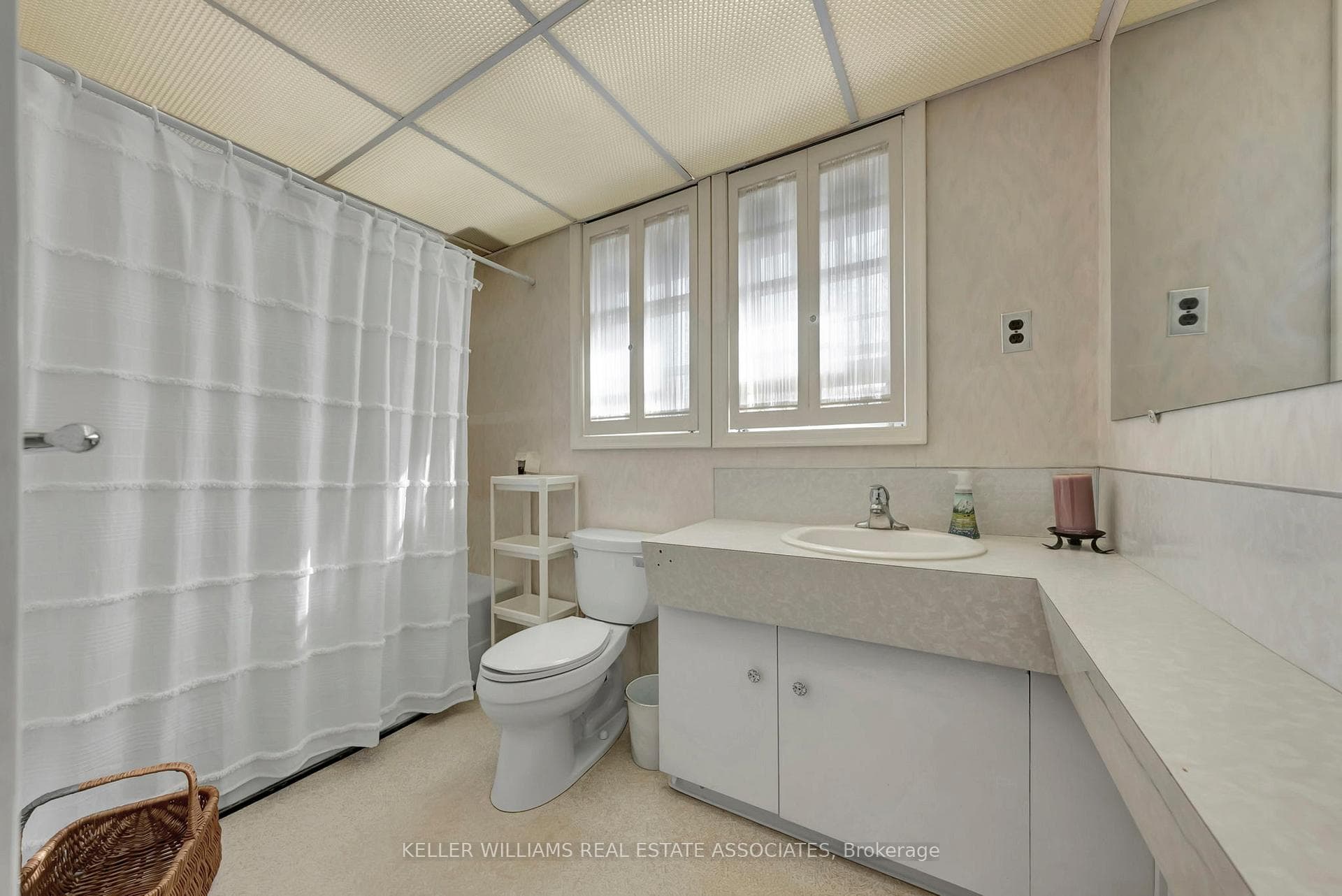 32 Gildner Street photo 18
