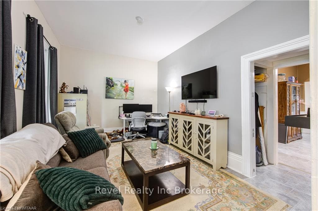 98 WILLIAM Street photo 4