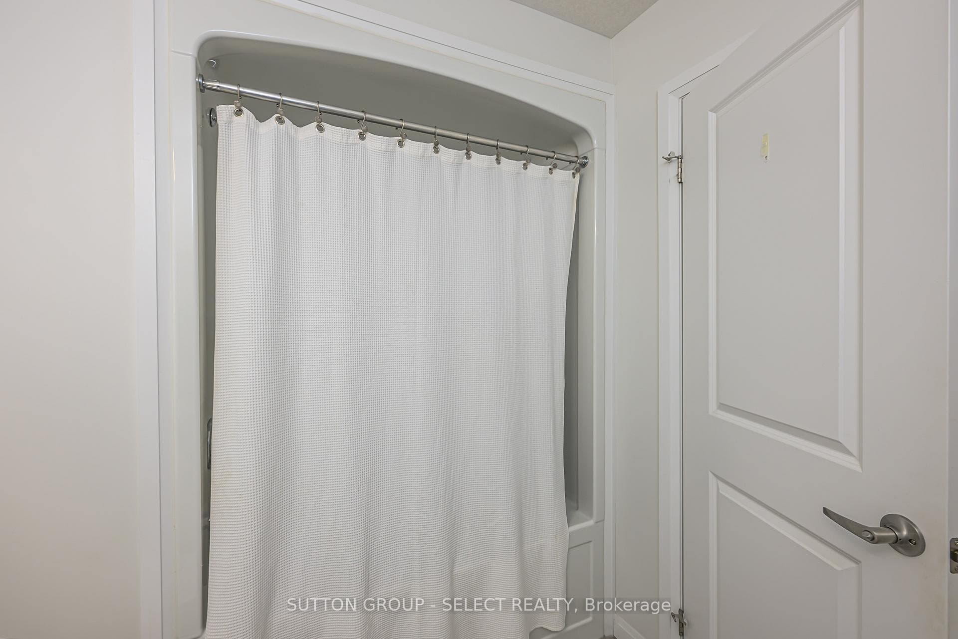 2040 Shore Road Unit 48 photo 30