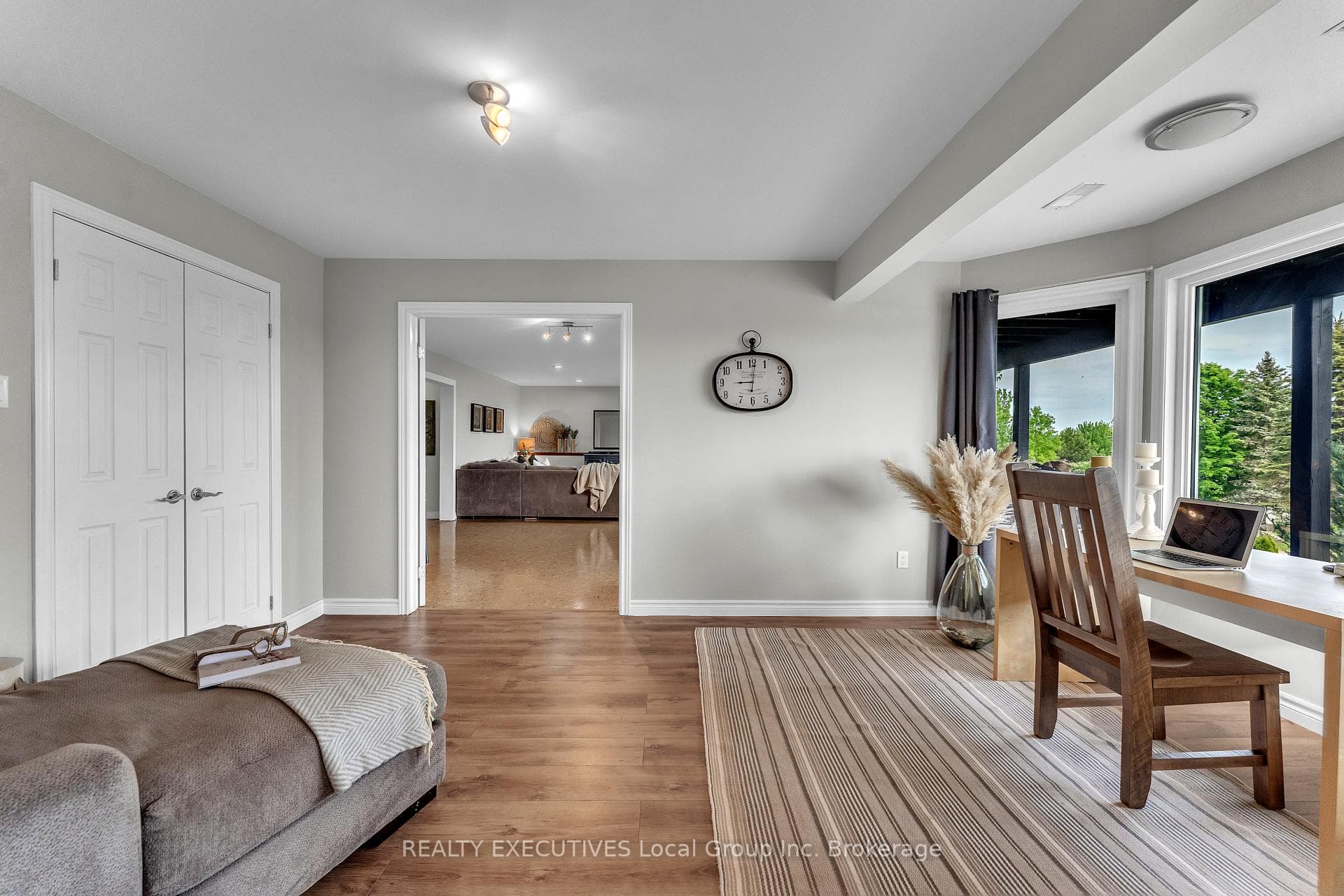 410 Osprey Crescent photo 44