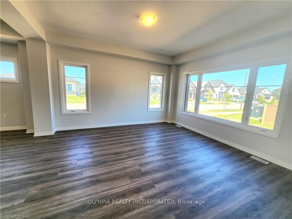 47 Samuel Avenue photo 14