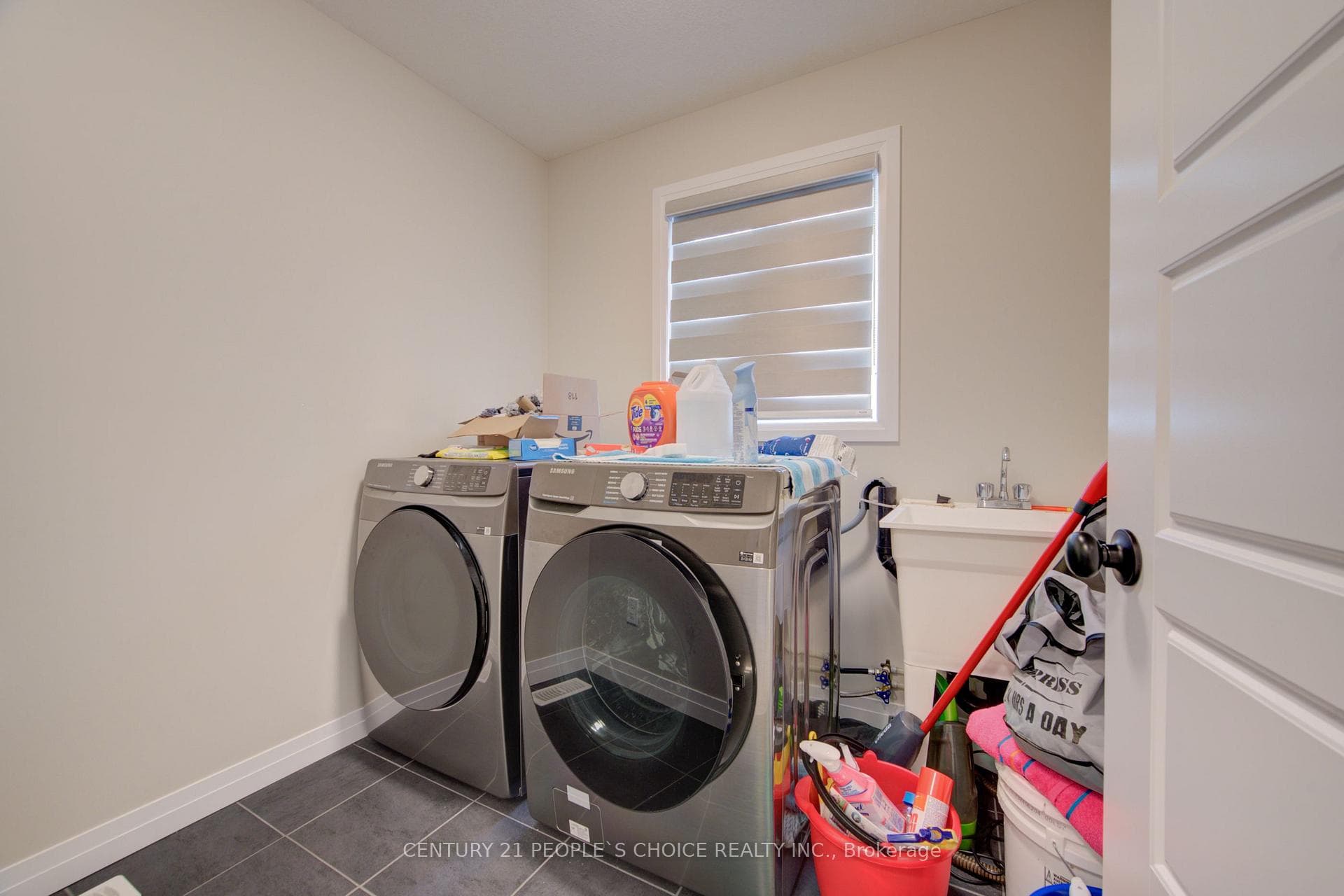 377 Bradshaw Drive photo 29