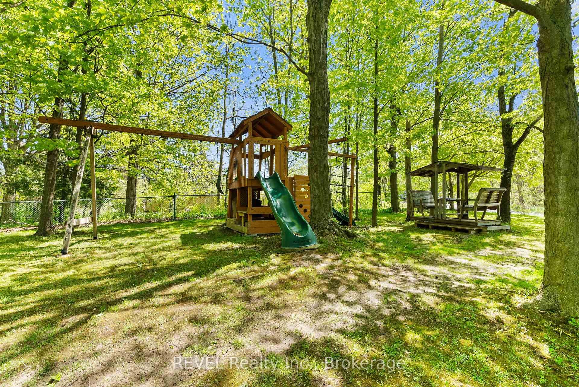 196 Warner Road photo 42