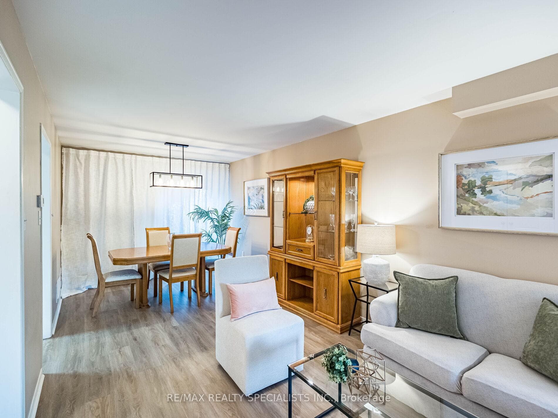 Living-Dining