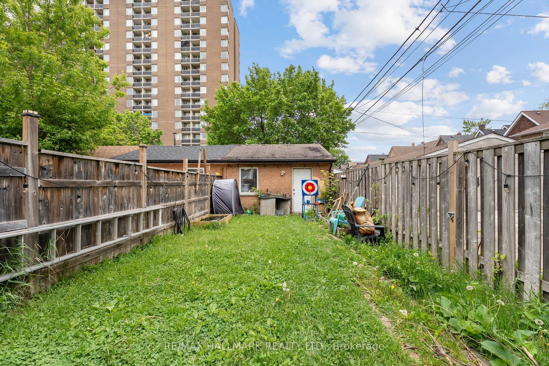 2031 Davenport Road photo 22