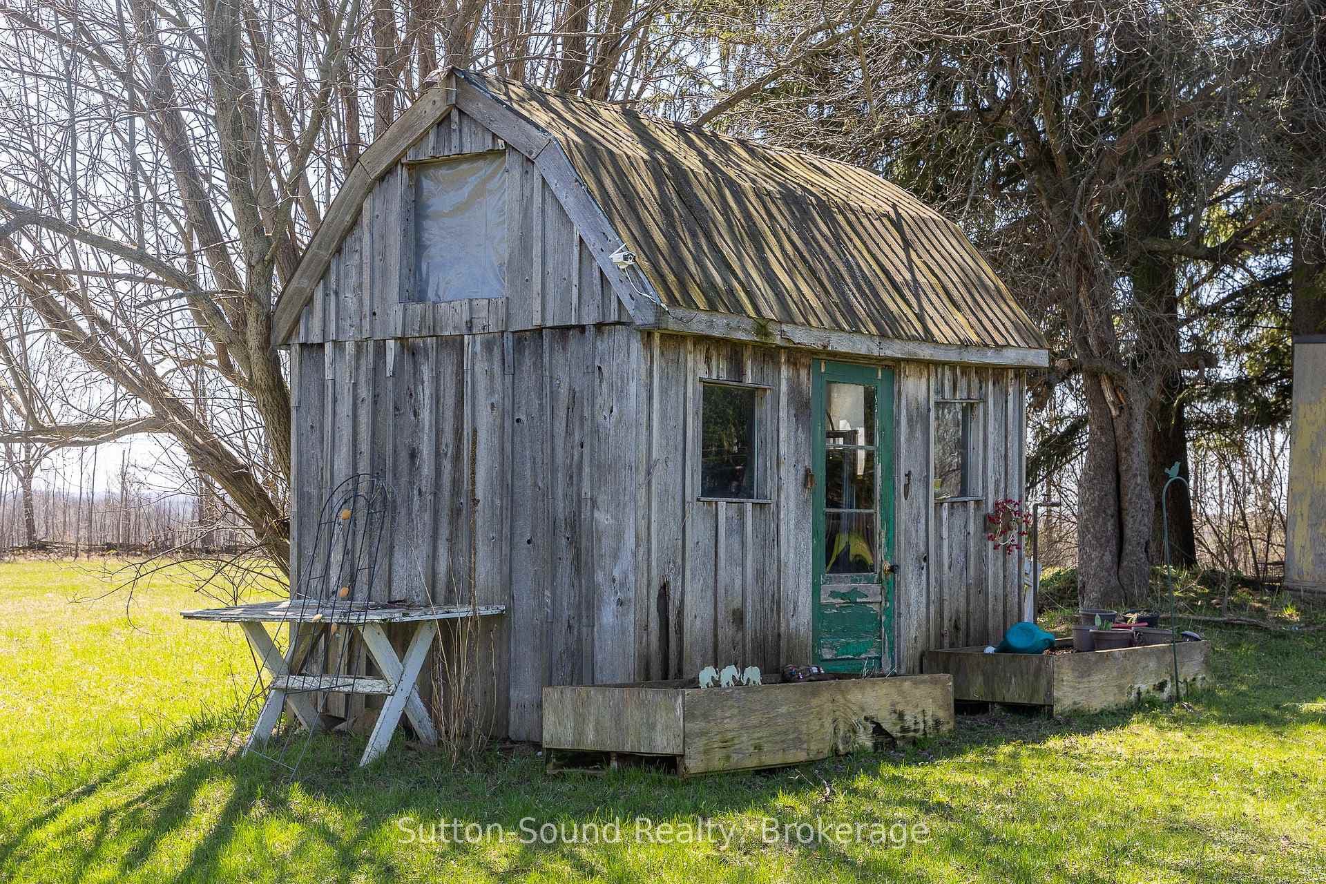 396669 2 Concession photo 34